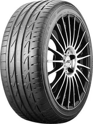 Bridgestone Potenza S001 225/50R17